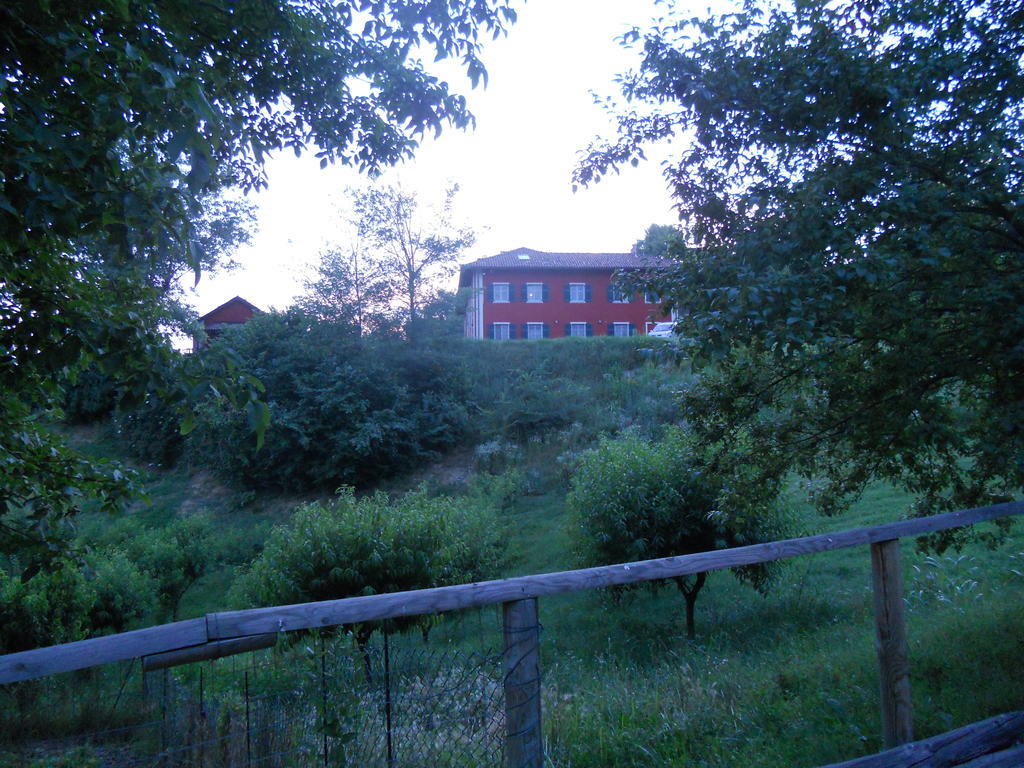 B&B Cascina Rossa Асти Экстерьер фото