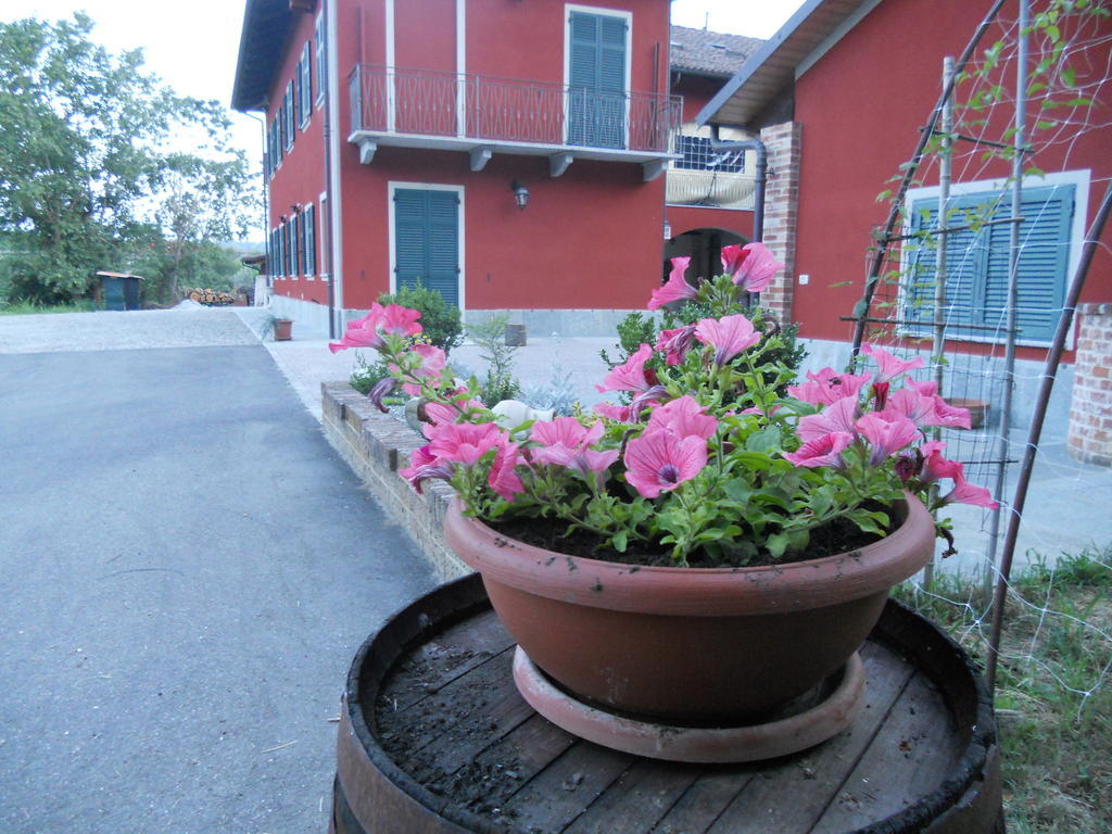 B&B Cascina Rossa Асти Экстерьер фото
